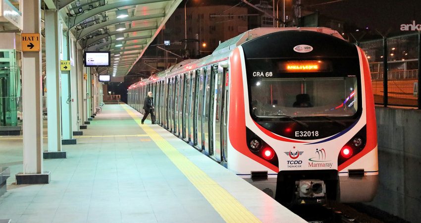 Marmaray, UEFA Şampiyonlar Ligi'nde Fenerbahçe ile Lyon arasında oynanacak karşılaşma