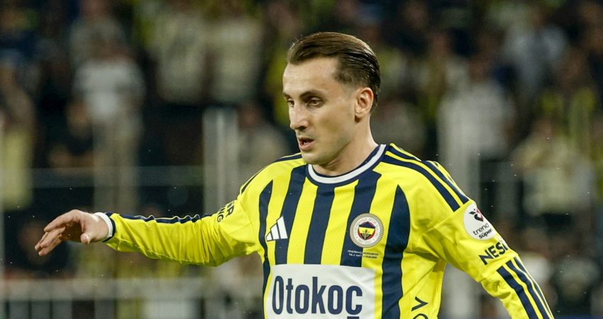 Fenerbahçe, Konyaspor karşılaşmasında aldığı darbe sonucu kafa travması geçiren Kerem