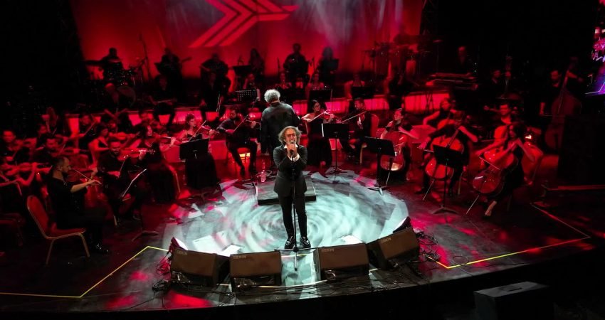 64. Uluslararası Bursa Festivali’nde sahne alan Fettah Can, Bursaspor için