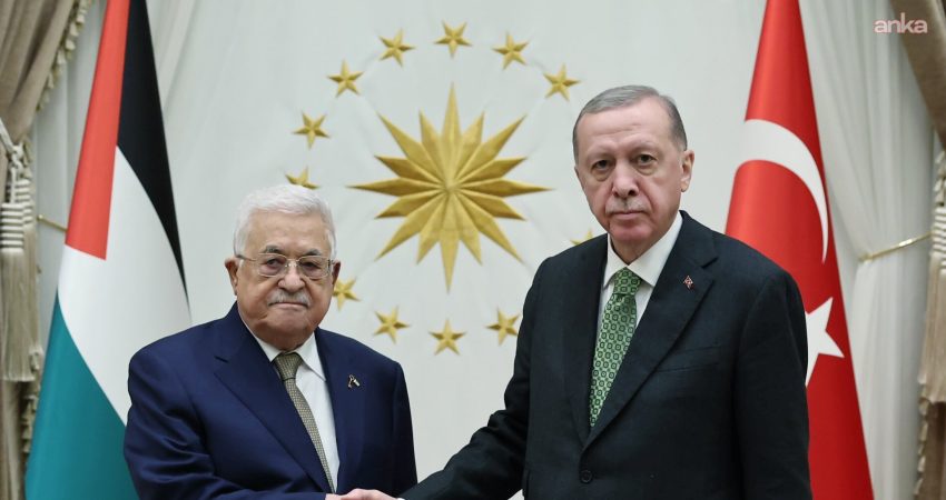 Cumhurbaşkanlığı İletişim Başkanı Burhanettin Duran, Filistin Başbakanı Mahmud Abbas'ın Cumhurbaşkanı