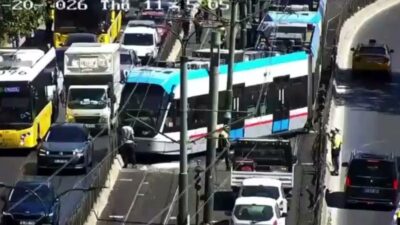 T1 Kabataş- Bağcılar Hattı’nda sefer yapan tramvay Fındıklı İstasyonu yakınında
