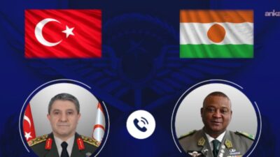 Genelkurmay Başkanı Orgeneral Selçuk Bayraktaroğlu, Nijer Genelkurmay Başkanı Tümgeneral Moussa