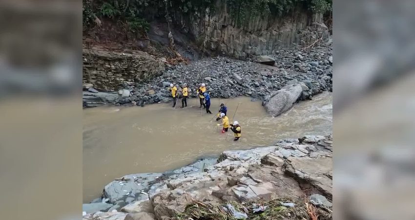 Giresun'un Keşap ilçesinde 13 Ağustos gecesi etkili olan sağanak yağışın