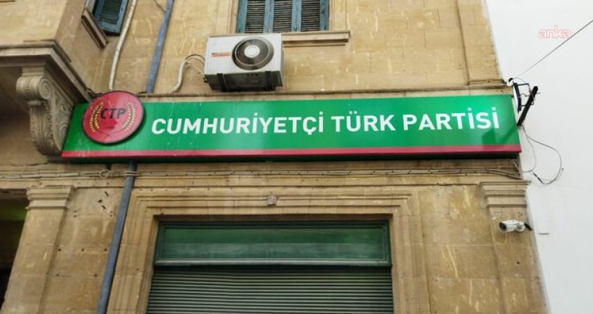 Girne açıklarında yolcu gemisi alabora oldu… CTP: “Can kayıpları nedeniyle büyük üzüntü duyuyoruz” KKTC’nin Cumhuriyetçi Türk Partisi (CTP), Girne açıklarında yolcu feribotunun alabora