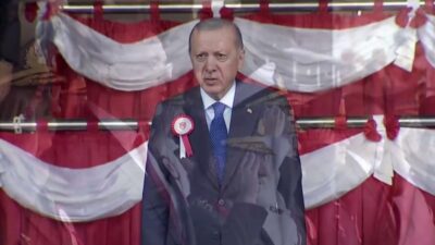 Cumhurbaşkanı Recep Tayyip Erdoğan, Girne açıklarında yolcu gemisinin alabora olmasının