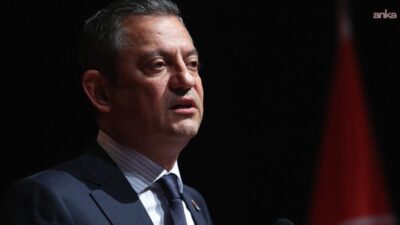 YENİ Parti Genel Başkanı Özgür Özel, Girne açıklarında yolcu gemisinin