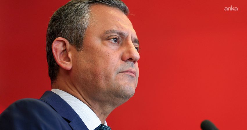 Girne açıklarında yolcu gemisi alabora oldu… Özgür Özel, KKTC’ye heyet görevlendirdi YENİ Parti Genel Başkanı Özgür Özel, Girne açıklarında 267 kişiyi
