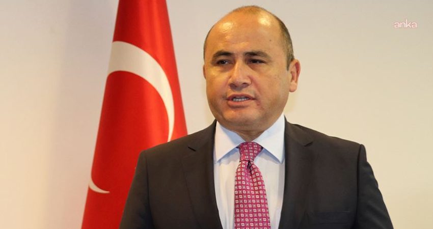 Türkiye’nin Lefkoşa Büyükelçisi Ali Murat Başçeri, Girne açıklarında yolcu gemisinin