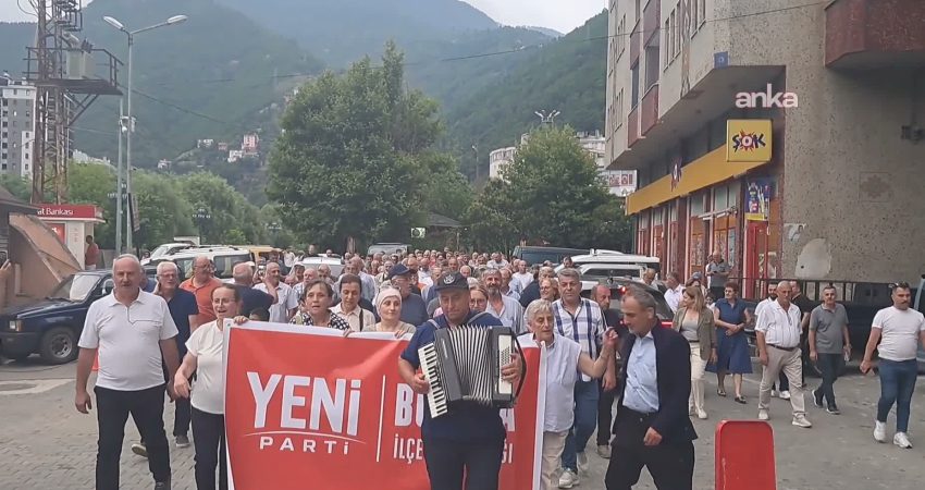 YENİ Parti Grup Başkanvekili Gökhan Günaydın, Artvin'in Borçka ilçesinde düzenlenen