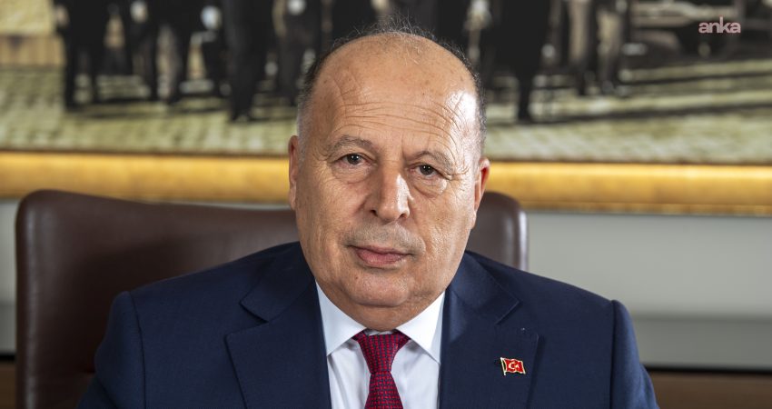 Yüreğir Belediye Başkanlığı görevinden uzaklaştırılan Ali Demirçalı, CHP'nin adayı Cafer