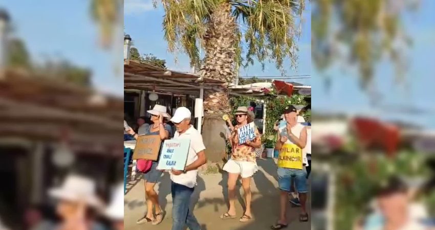 Gümüşlük’te “Kıyılar Halkındır” eylemi 8’inci haftasında Gümüşlük Forumu tarafından Gümüşlük Halk Plajı’nda düzenlenen “Kıyılar Halkındır” eylemi