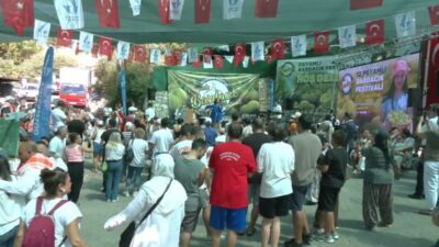 Güzelbahçe Belediyesi tarafından bu yıl 12’ncisi düzenlenen "Payamlı Bardacık Festivali",
