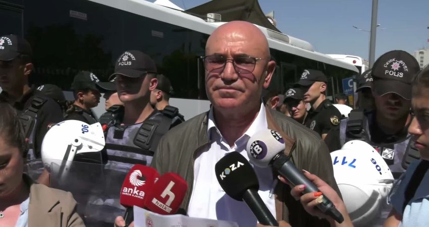 Hak arayışını sürdüren madencilere polis ablukası… Başaran Aksu: “Sesimizin duyurulması istenmiyor. Bir holding korunuyor” Bağımsız Maden-İş Sendikası Örgütlenme Uzmanı Başaran Aksu, Yıldızlar SSS Holding'e