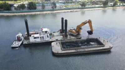 İBB, Haliç ve çevresindeki derelerde yürüttüğü temizlik çalışmalarıyla İstanbul’a nefes