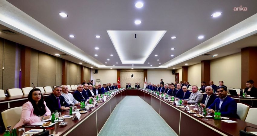  Tarım ve Orman Bakanı İbrahim Yumaklı ve Ticaret Bakanı Ömer