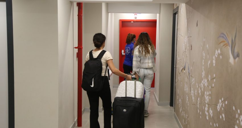 İstanbul Büyükşehir Belediyesi’nin, üniversite eğitimi için İstanbul’a gelen gençlere barınma