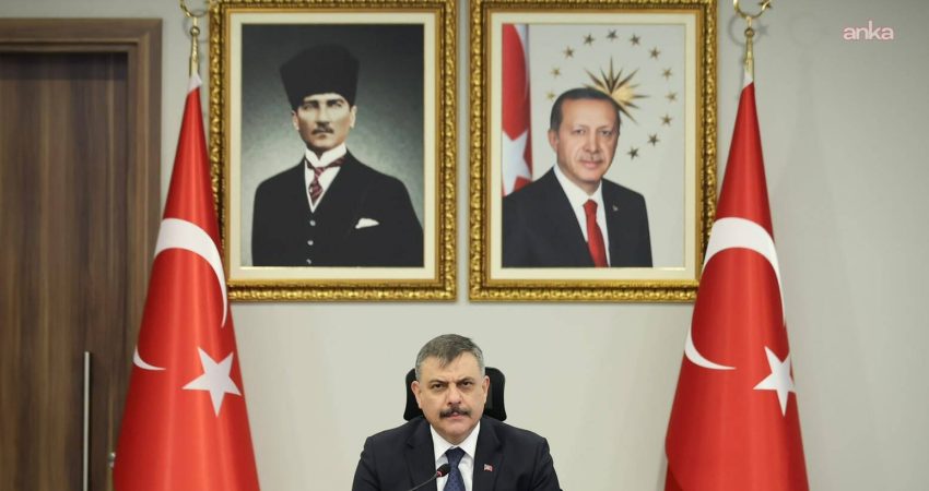 İçişleri Bakanı Mustafa Çiftçi, Gençlerbirliği-Fenerbahçe maçında Fenerbahçe forması nedeniyle hedef