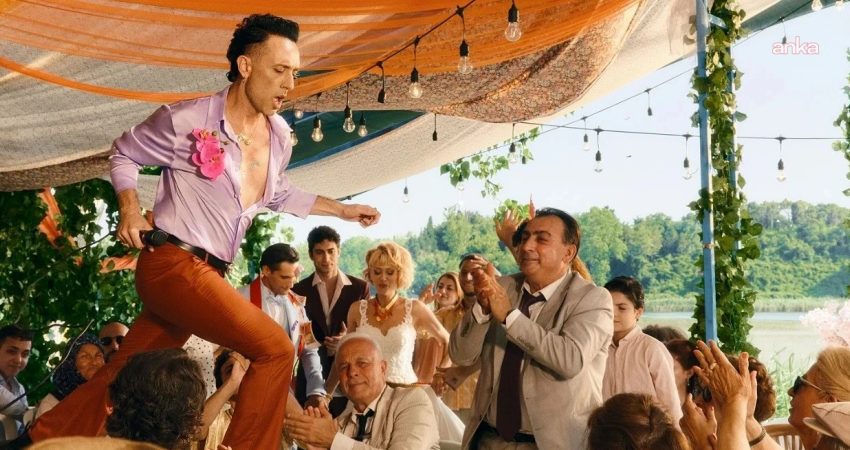 İHD Merkezi LGBTİ+ Komisyonu, sanatçı Mabel Matiz hakkında "Ha Leylim"