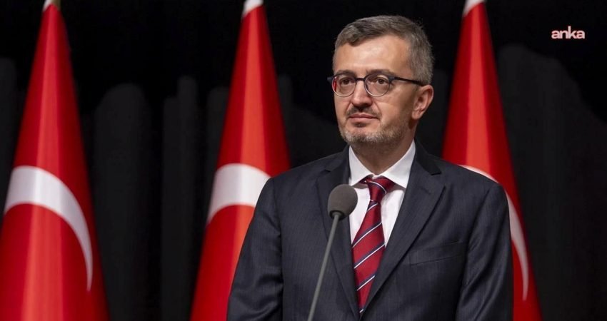 Cumhurbaşkanlığı İletişim Başkanı Burhanettin Duran, İsrail'in Gazze'de sivilleri ve sağlık