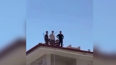 Isparta'da TOKİ'ye iş yapan taşeron firma çalışanları ücretlerini alamadıkları gerekçesiyle