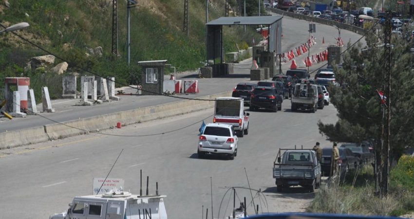 İsrail’in Lübnan’ın güneyine saldırısında 7 kişi hayatını kaybetti İsrail'in Lübnan'ın güneyine düzenlediği hava saldırısında 7 kişi hayatını kaybetti,