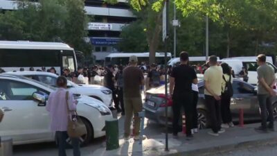 Milli Savunma Bakanlığı’na yürümek isteyen er şehit aileleri ve er