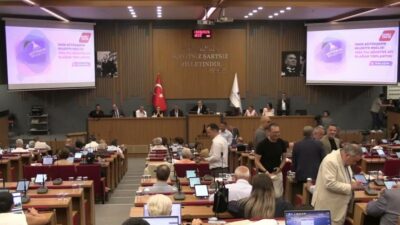 İzmir Büyükşehir Belediye Meclisi’nde kabul edilen önergeyle Otogar bünyesindeki otoparkların