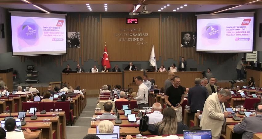 İzmir Büyükşehir Belediye Meclisi’nde kabul edilen önergeyle Otogar bünyesindeki otoparkların
