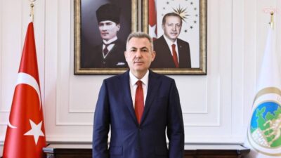 İzmir Valisi Süleyman Elban, 30 Ağustos Zafer Bayramı dolayısıyla yayımladığı