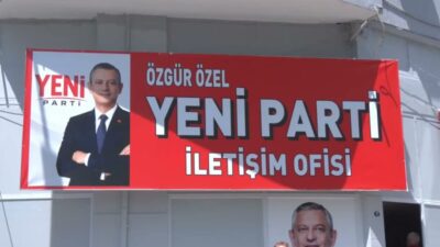 Eski İzmir Büyükşehir Belediye Başkanı Aziz Kocaoğlu, eski CHP Genel