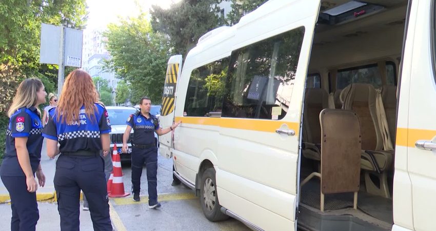 İzmir Büyükşehir Belediyesi, 2026-2027 eğitim-öğretim döneminde "belirlenen tarifenin üzerinde servis