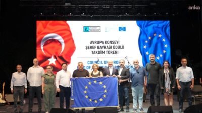 Kadıköy Belediyesi, Avrupa Konseyi Parlamenter Meclisi tarafından verilen “Şeref Bayrağı”