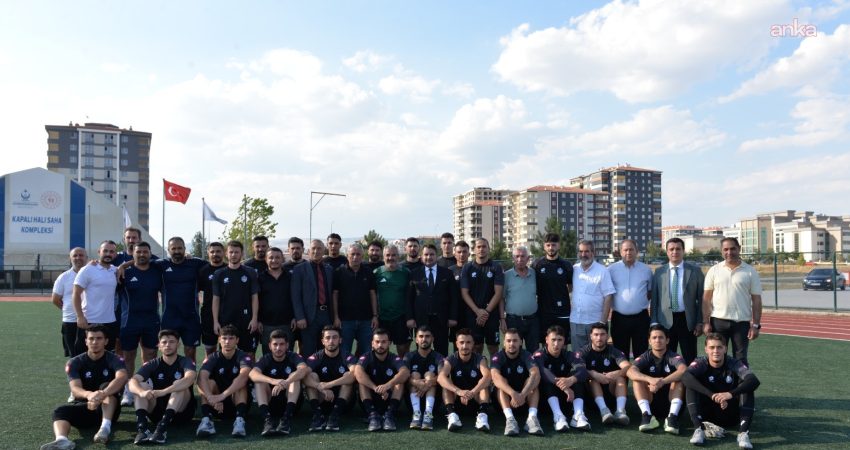 Kahramankazan Belediye Başkanı Selim Çırpanoğlu, TFF 3. Ligi hedefiyle yeni