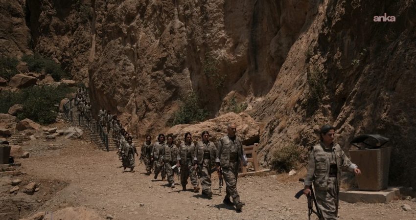 "Çerçeve yasa"nın komisyonda kabulünün ardından Kandil'den yapılan ilk açıklamada, yasanın