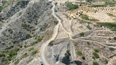 Karaburun’un Hasseki Mahallesi’nde, Yeni Asır, Mursal ve Ardıçlı sitelerine ulaşımı