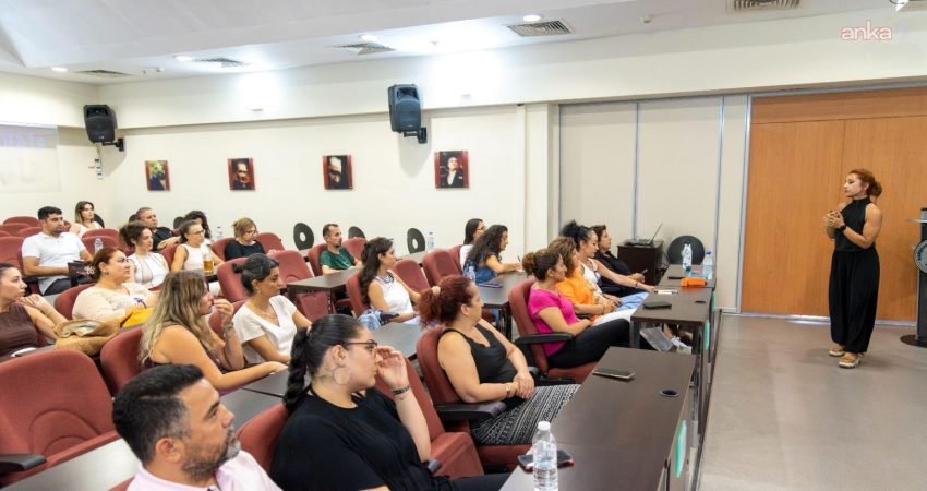 Karşıyaka Belediyesi, masa başı çalışan personelin fiziksel sağlığını korumak amacıyla