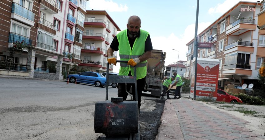 Keçiören Belediyesi Fen İşleri Müdürlüğü ekipleri, vatandaşların güven ve konforu