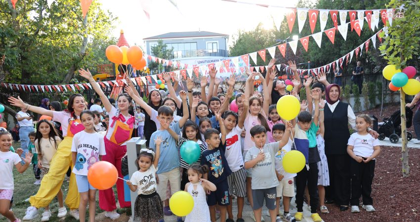 Kırıkkale’de çocuklar unutulmaya yüz tutmuş sokak oyunlarıyla buluştu Kırıkkale Belediyesi tarafından düzenlenen “Unutulmaya Yüz Tutmuş Sokak Oyunları” etkinliğinde