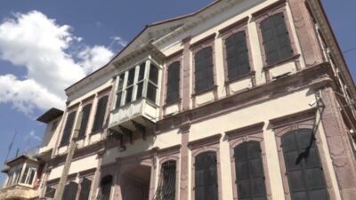 Konak Belediyesi’nden 30 Ağustos buluşması… Zafer’in coşkusu ve gururu 100. Yıl Anı Evi’nde yaşandı Konak Belediyesi'nin, İzmir İnisiyatifi Derneği iş birliğiyle 100. Yıl Anı