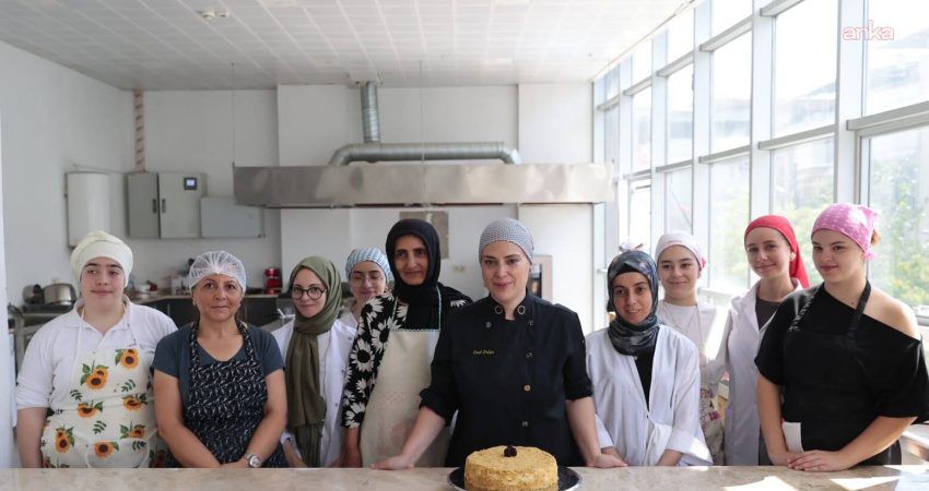 Konaklı kadınların yoğun ilgi gösterdiği Temel Pastacılık Eğitimi’nde ikinci dönem