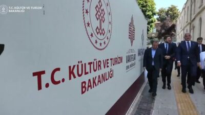 Kültür ve Turizm Bakanı Ersoy: “Ayasofya’nın tarihinin en kapsamlı restorasyonunu gerçekleştiriyoruz” Kültür ve Turizm Bakanı Mehmet Nuri Ersoy, Ayasofya-i Kebir Camii
