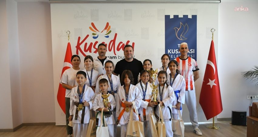 Kuşadalı genç sporcular, Bursa’da düzenlenen 7. Gemlik Uluslararası Karate Turnuvası’nda