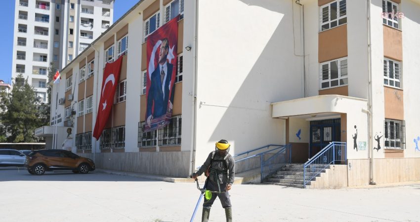 Kuşadası Belediyesi, yeni eğitim ve öğretim dönemi öncesinde ilçe genelindeki