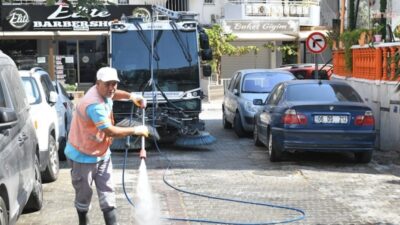 Kuşadası Belediyesi, yaz sezonuyla birlikte nüfusu ve hareketliliği artan kentte