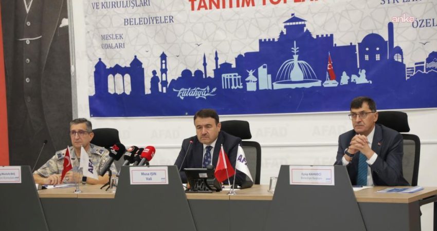Kütahya Belediye Başkanı Eyüp Kahveci, AFAD tarafından düzenlenen Kütahya İl