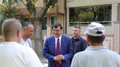Kütahya Belediye Başkanı Eyüp Kahveci, Maltepe Mahallesi Muhtarı Zehra Yenice