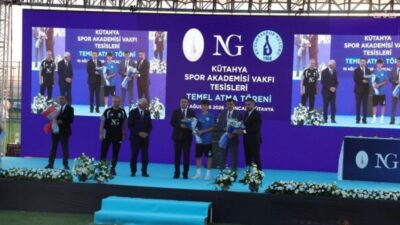 Kütahya Belediye Başkanı Eyüp Kahveci, Kütahya Spor Akademisi Vakfı Tesisleri