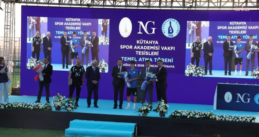 Kütahya Belediye Başkanı Eyüp Kahveci, Kütahya Spor Akademisi Vakfı Tesisleri