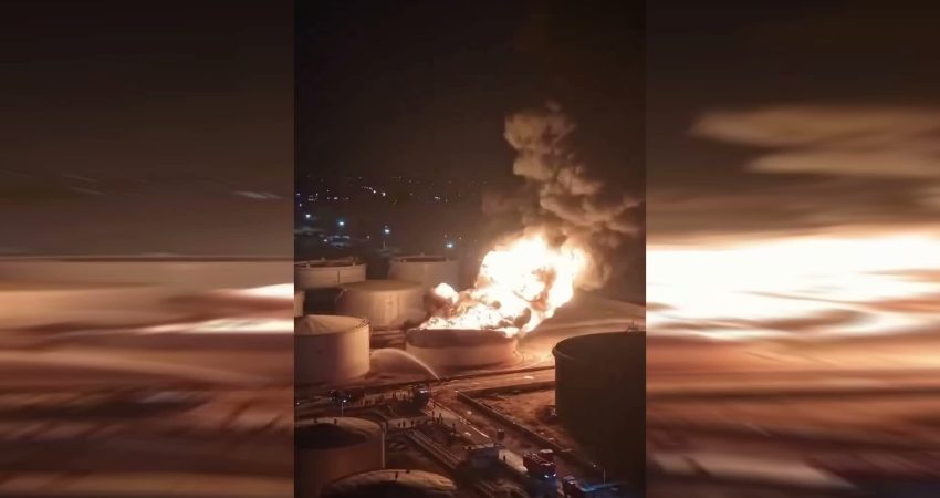 Libya'nın başkenti Trablus'un batısındaki Zaviye Petrol Rafinerisi'ne insansız hava aracıyla