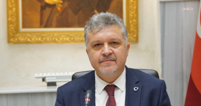 Lüleburgaz Belediye Başkanı Murat Gerenli, CHP üyeliğinden ayrıldığını açıkladı. Gerenli,